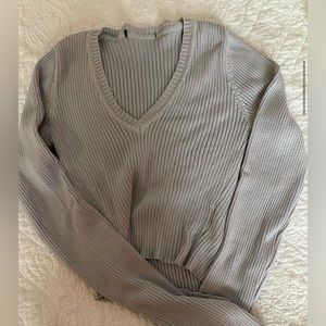 Brandy Melville sweater